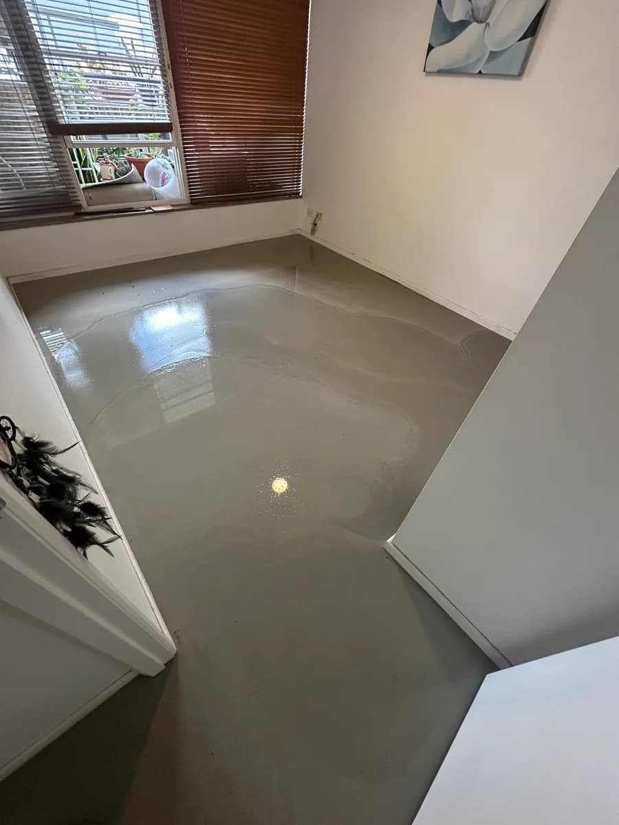Engineered self-levelling compound used on a Spring Hill floor preparation job
